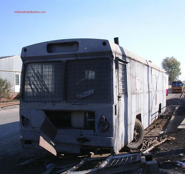 Autobuz magazie RATB.jpg